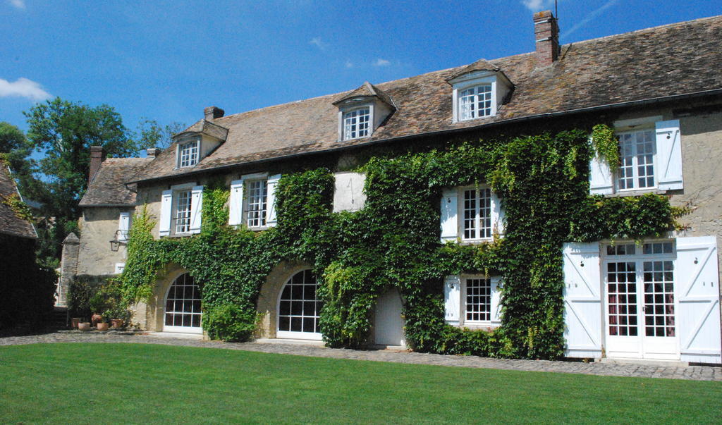 Les Hautes Sources - Esprit De France Menilles ภายนอก รูปภาพ